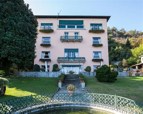 villa mondadori a lago maggiore di versace|Tour Donatella Versace's new home on Northern Italy’s Lake .